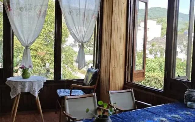 Yinshan Ancient Village Homestay