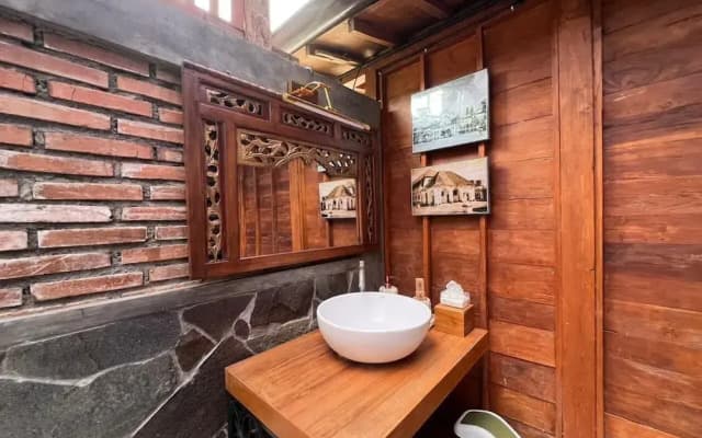 Nglaras Resort Yogyakarta
