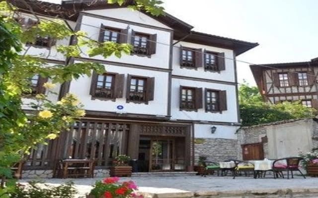 Akce Konak