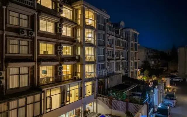 Floral Hotel·Muye (Nanxun Ancient Town Branch)