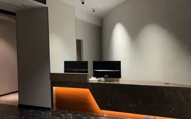 Yunlan Hotel