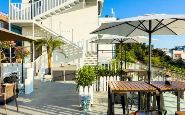ChengNei Homestay (South Gate Bay)