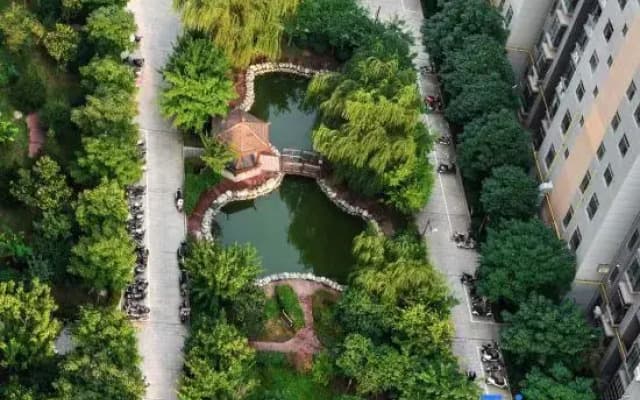 Yinhe Shanshui Jiayuan Homestay