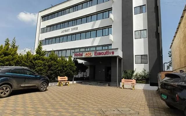 Fabhotel Ace Executive