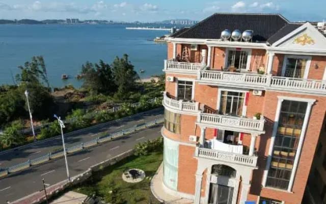 Meizhou Island Meicu Homestay (Hongbiwei Beach)