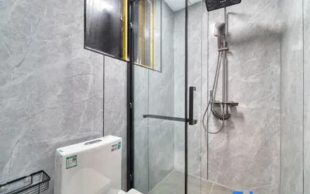 Yiwu Shunlong Hotel (Yiting Branch)
