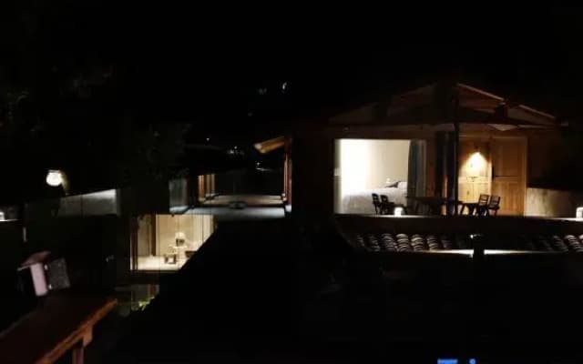 Wudangshan Fudi Ju 33 High Mountain Boutique Stay