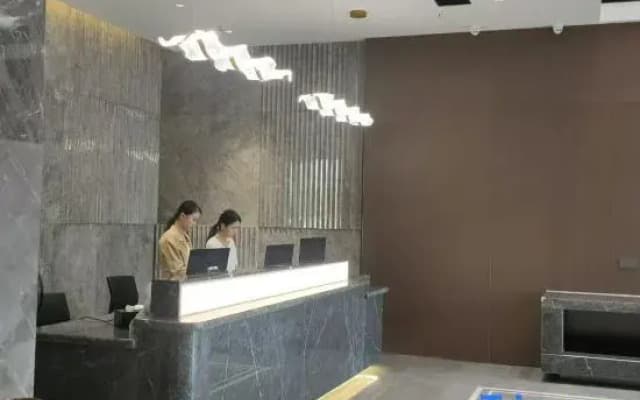 XY International Hotel (Tongling High-Speed Railway Station Xihu Yuefu)