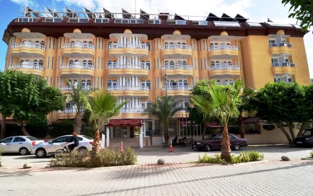 Отель Citrus Plaza