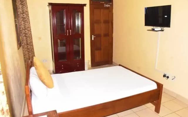 LifeLights Hotel