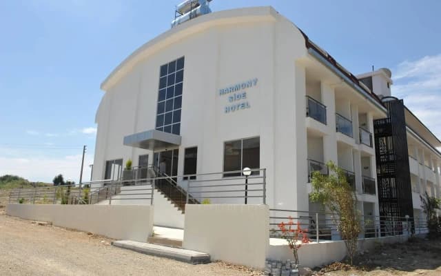 A Hotel Side