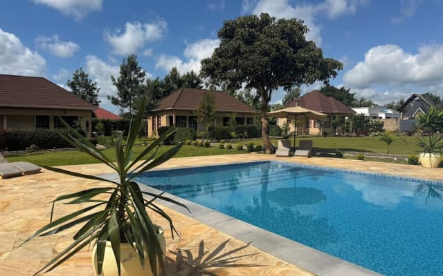 Tanzania Safari Lodge