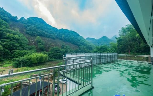 Xushi Inn, Jixian