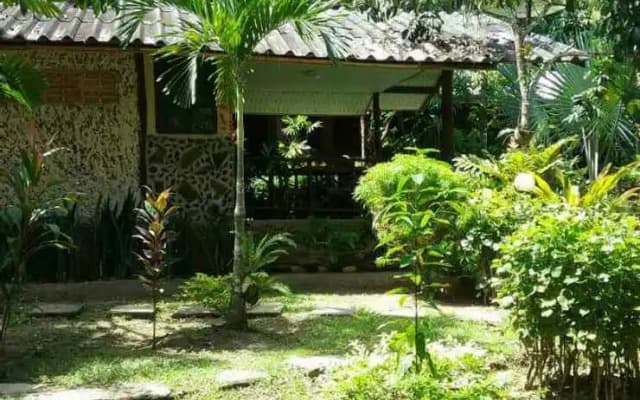 Baan Pak Rimkuen Resort
