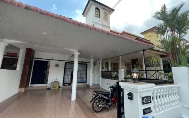 Ipoh 42 Symphony 12pax 4Bedroom 3bathroom 2car