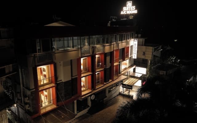 AS Suites