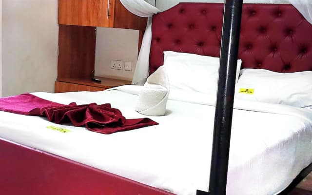 Toque & GN Hotel