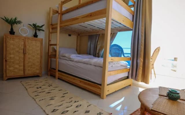 Locals Taghazout Surfcamp