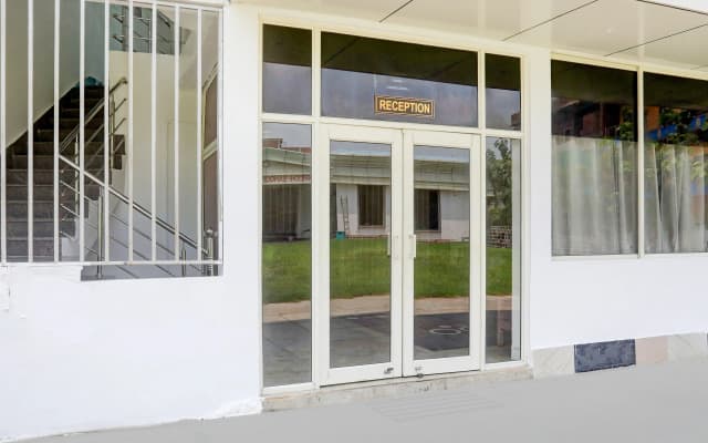 Hotel O by OYO Samridhi Inn