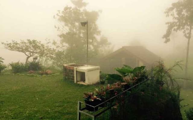 Villa Lembah Hijau Ciater