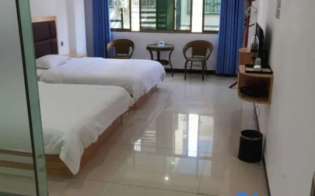 Xingyi Hengxin Hotel