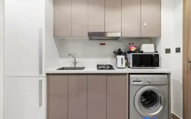 Chic Modern Studio in Meydan Azizi Riviera 26