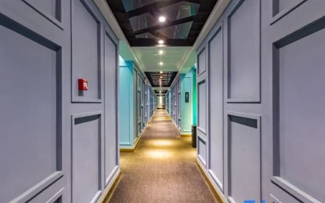 Yueyanglou • Huaman Hotel (Food Street Nanhu Peninsula Branch)