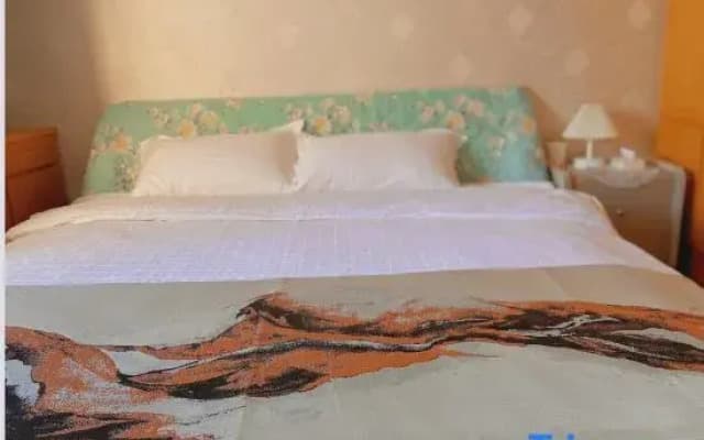 Yuetting Homestay (Two Bedrooms, Two Living Rooms, Two Bathrooms/Family/Party)