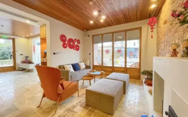 Shihua Hostel