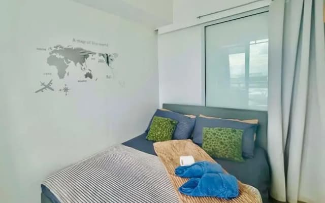 Cozy Condos at Azure Urban Resort