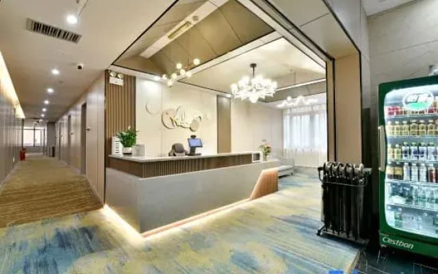 Huana Tianyue Hotel (Liuzhou Wuxing Street)