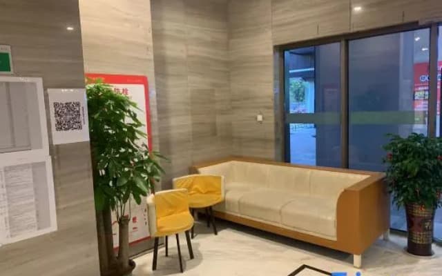 Nanchang Wuai theme hotel (New Wuyue Plaza store)