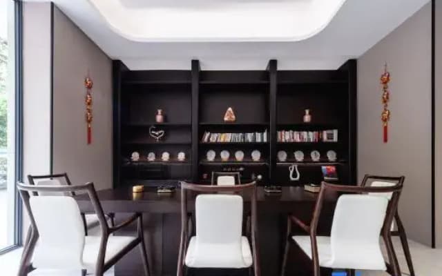 Walking In Life Hotel