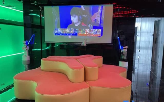 Yunchaoshang E-sports Homestay (Yongxiu County Government People's Square)