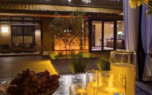 Xinzhou Huajianji Homestay (Kailai Xinyue Shopping Plaza)