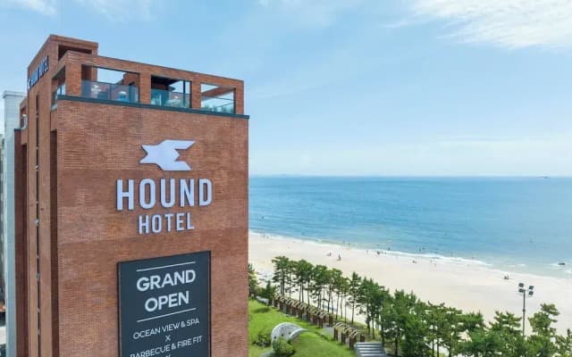 Hound Hotel Daecheon