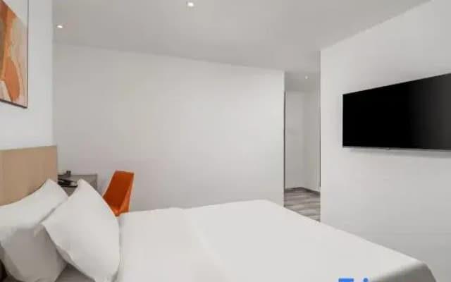Shantou Kaiqinwan Hotel Apartment (Shantou High Speed Railway Station Xinxi Branch)