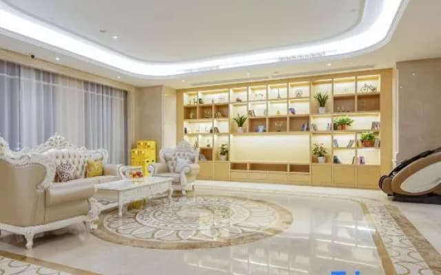 Venus Royal Hotel (Kunshan Zhoushi Government Store)