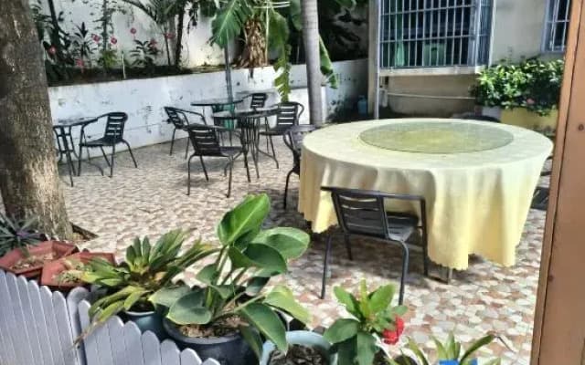 Sanya Fenghuang Xiaoyuan Boutique Homestay (Sanya Phoenix Airport)