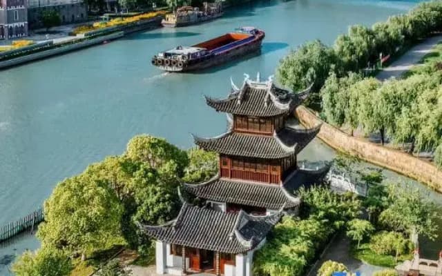 Elong Hotel (Guanqian Street · Pingjiang Road, Suzhou)