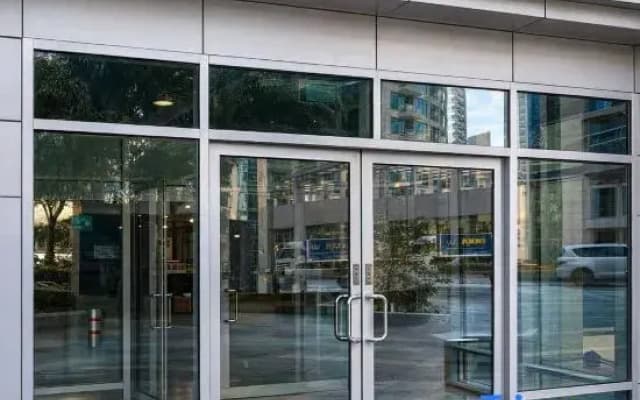 EMAAR - 1 Bed in Park Island | Near Beach & Mall