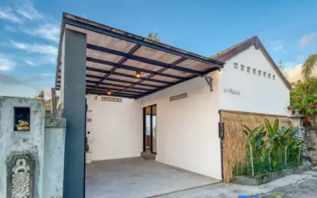 Villa Saffira – Cozy 2BR Pool Townhouse, Kerobokan - A Luxury Private Villa By Balinest Villas