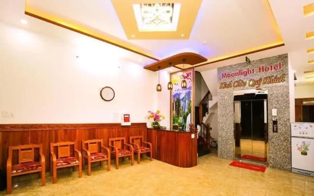 Moonlight Quynhon Hotel