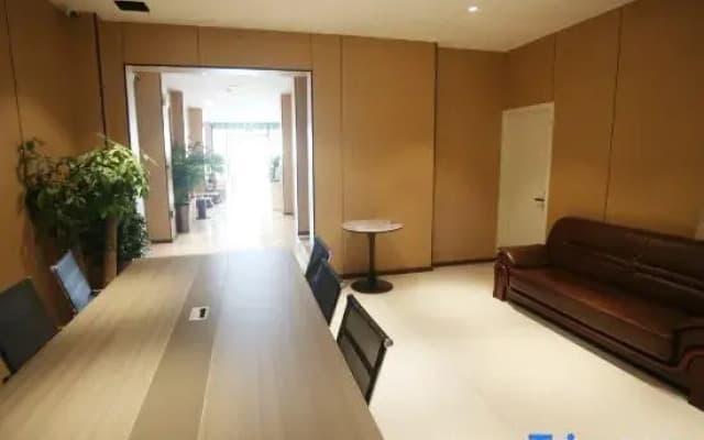 Kaiman Hotel (Jiujiang Lushan High-Speed Railway Station)