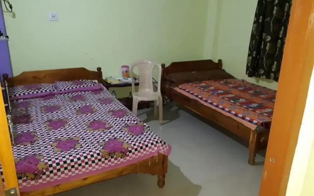 Tarini Lodge