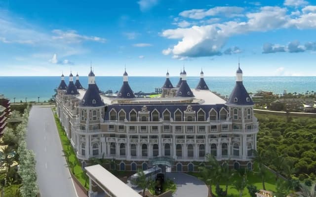 Haydarpasha Palace