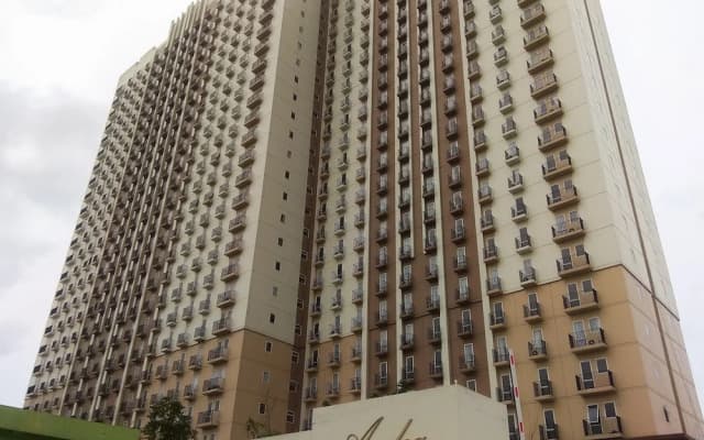 Fully Furnished Studio With Comfortable Design Azalea Suites Apartment