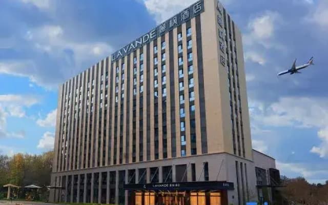 Lifeng Hotel (Beijing North Road Branch, Urumqi Tianshan International Airport)