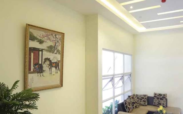 Kar's Inn Tembalang