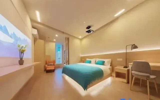 Manster Yaju Boutique Stay (Guiyang Fangyuanhui Dolphin Plaza)